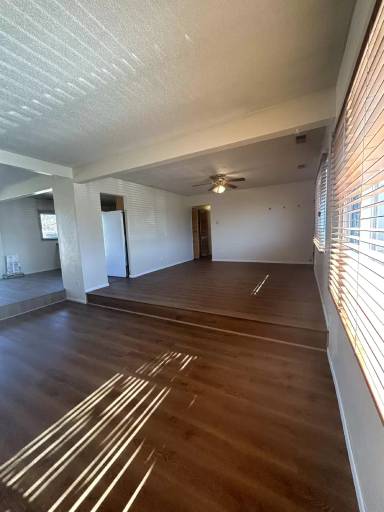 Main picture of 2914 Bel Air Ct NE