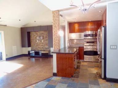 Main picture of 115 Sunshine Ct