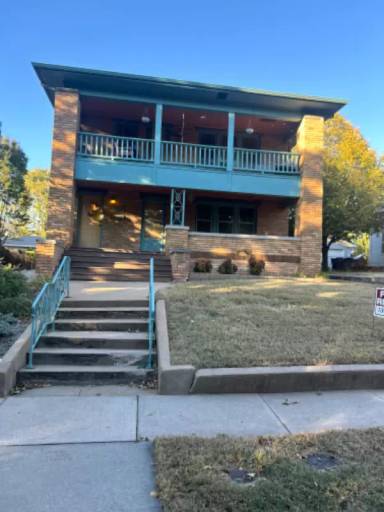 Main picture of 3418 E English St