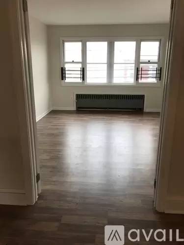 Main picture of 54 Harrison Ave