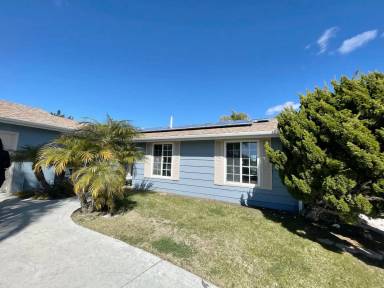 Main picture of 6051 Dunant St