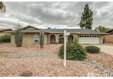 Main picture of 2049 E Orion St