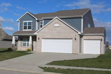 Main picture of 785 Darlington Dr