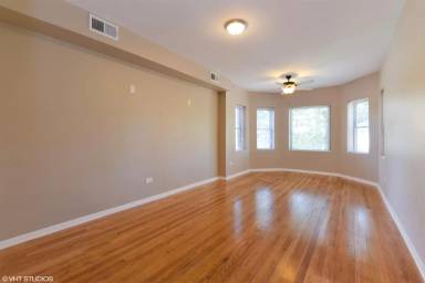Main picture of 7915 S Champlain Ave - SOLD 7/16/21 - 2
