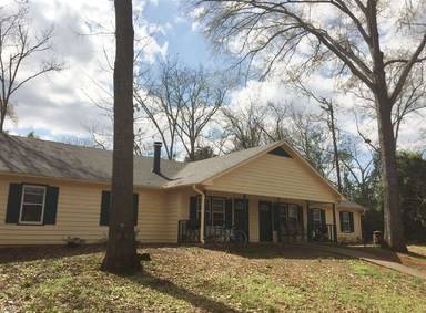 Main picture of 247 Yonah Ave