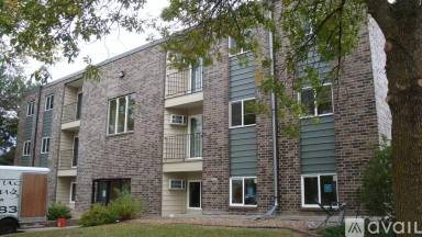 Main picture of 319 11th Ave S