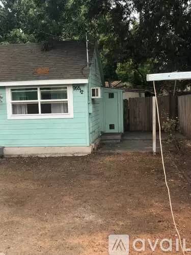 Main picture of 955 Aspen St