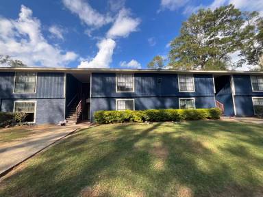 Main picture of 306 W Harriet St