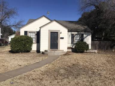 Main picture of 2114 29th St