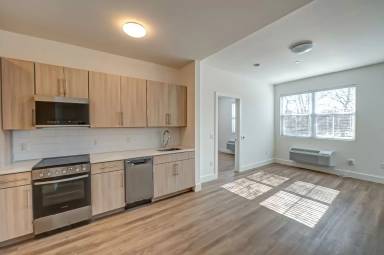Main picture of 11 1st Ave
