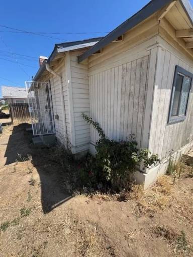 Main picture of 241 W Firebaugh Ave