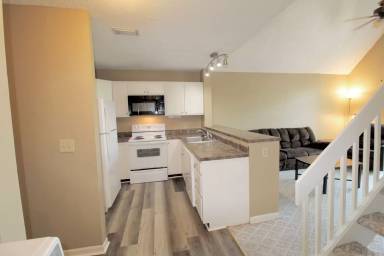 Main picture of Hunters Ridge Condominiums