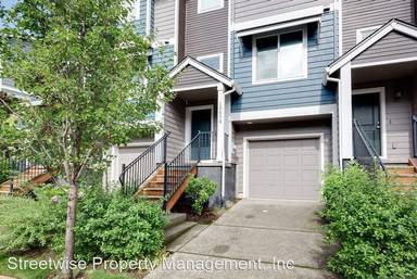 Main picture of 10579 NE Park Ridge Way