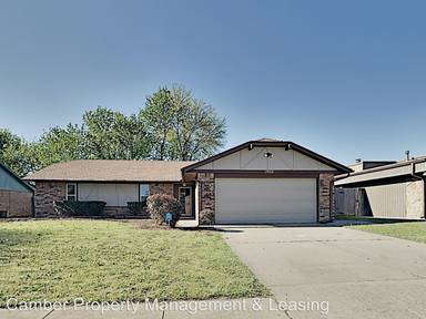 Main picture of 1906 Morren Dr