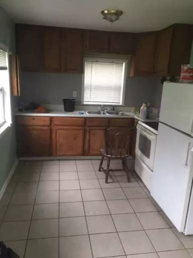 Main picture of 29558 Cambridge St