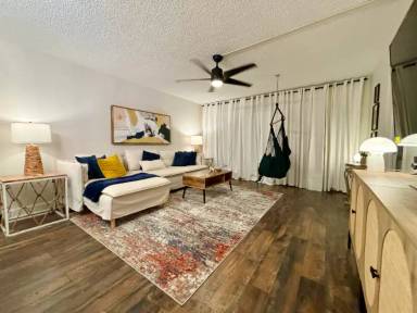 Main picture of 149 Palm Dr