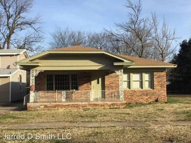 Main picture of 1131 NW 42nd St