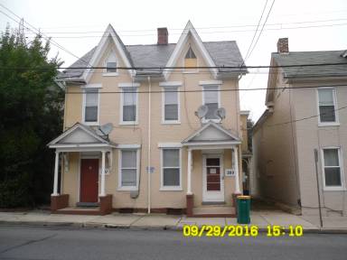 Main picture of 289 Lincoln Way W