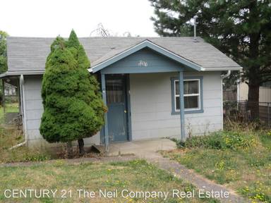 Main picture of 151 SE Grape Ave