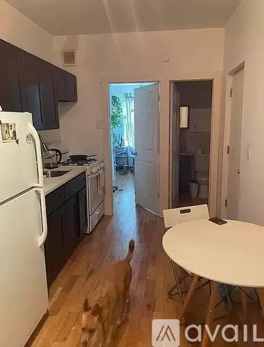 Main picture of 178 Meserole St