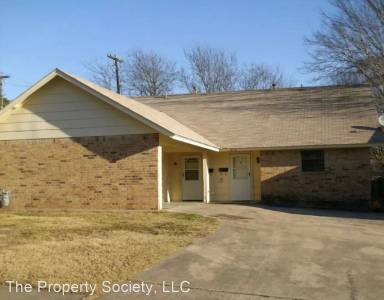 Main picture of 814 Buckingham Pl