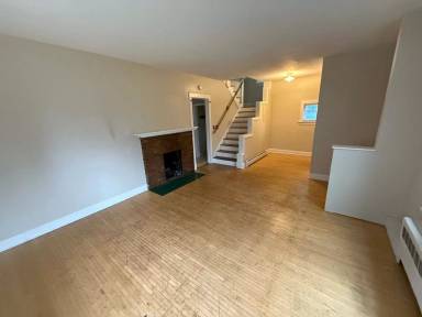 Main picture of 639 Woodland Ave