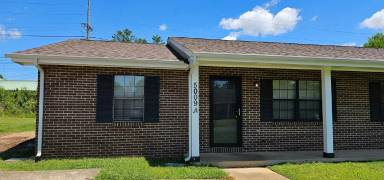 Main picture of 5009 N Moore Ln