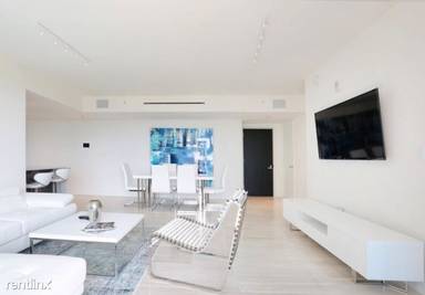Main picture of 14 Brickell Ave