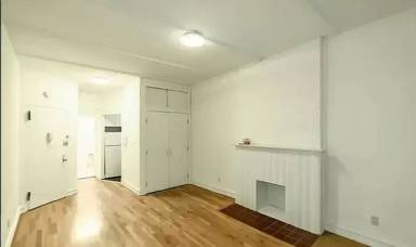 Main picture of E 81st St