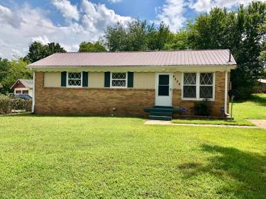 Main picture of 4305 Barry St NW