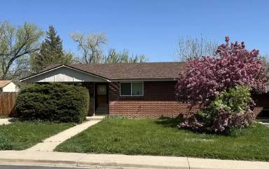 Main picture of 3355 Aurora Ave