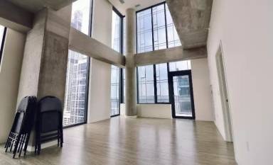 Main picture of 1319 S Wabash Ave