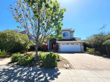 Main picture of 764 Sutter Ave
