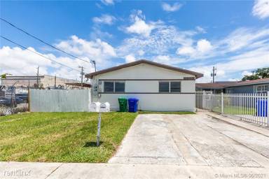 Main picture of 2543 NW 35th St