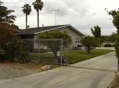 Main picture of 16549 Dahlia Ave