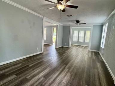 Main picture of 502 NW Euclid Ave