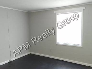 Main picture of 3042 Howell Ct