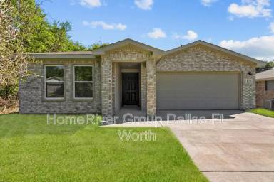 Main picture of 161 Westview Dr