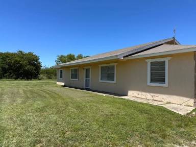 Main picture of 1808 Springlake W