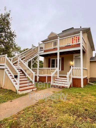 Main picture of 422 S Hocker Ave