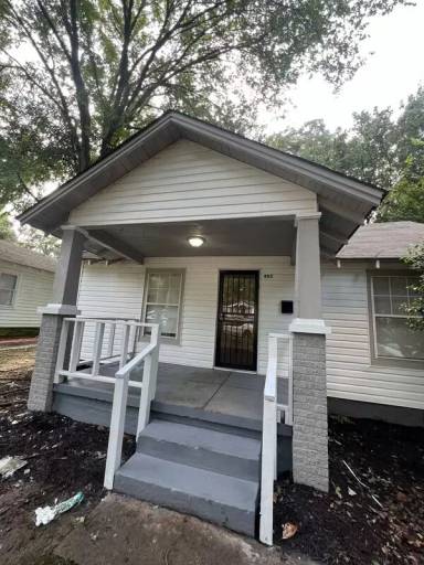 Main picture of 791 Brower St