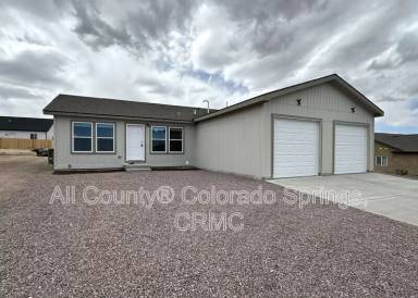 Main picture of 692 E Hahns Peak Ave