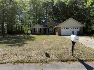 Main picture of 3690 Oleander Dr