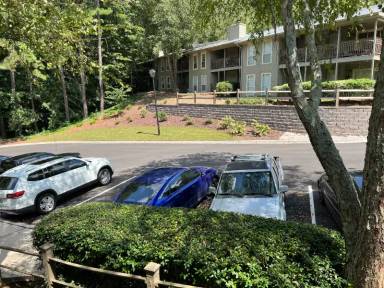 Main picture of 506 Lenox Way NE