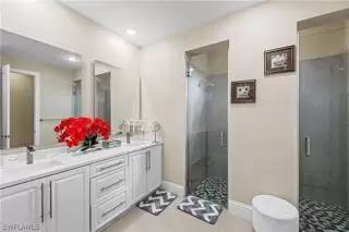 Main picture of 1129 SW 2nd St