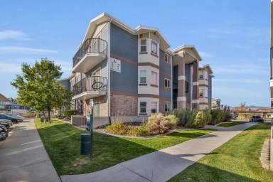 Main picture of 8278 S Resaca Dr