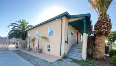 Main picture of 1595 Pomona Ave