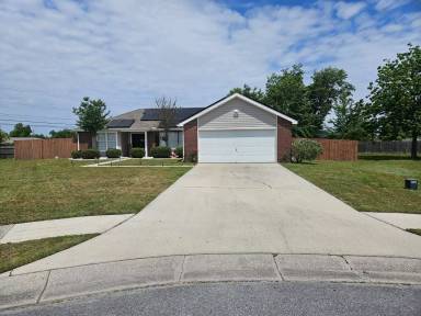 Main picture of 144 Byrd Dr