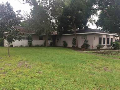 Main picture of 600 Dunraven Dr