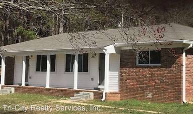 Main picture of 208 Brooks Rd